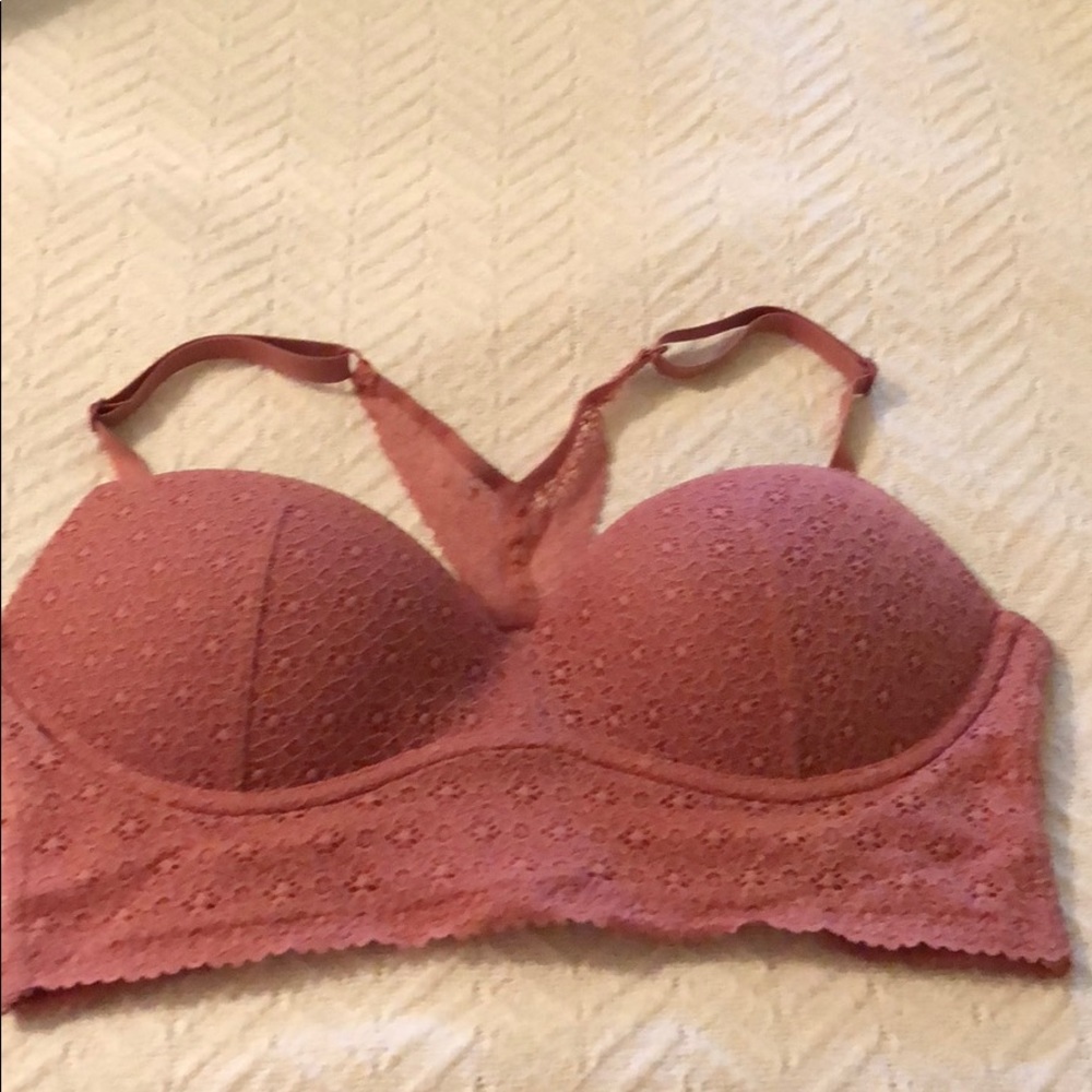 New,,VS Victoria Secret Padded lace no wire bra